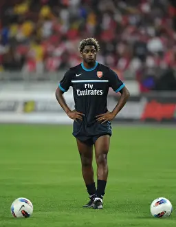 Malaysia XI V Arsenal Prints: Alex Song's Brilliant Performance: Arsenal Crushes Malaysia XI 4-0 at Bukit Jalil Stadium