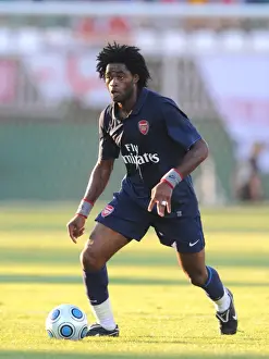 Alex Song's Dominant Display: Arsenal's 5-0 Pre-Season Thrashing of Szombathelyi, July 2009
