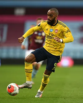 Alexandre Lacazette in Action: Aston Villa vs. Arsenal, Premier League 2019-2020