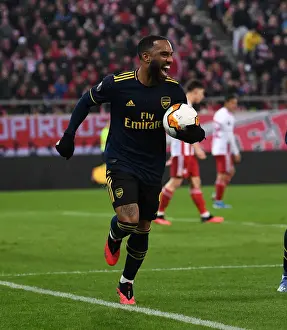 Alexandre Lacazette Scores for Arsenal in Europa League Clash vs. Olympiacos