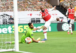 Alexandre Lacazette Scores Arsenal's Second Goal: Wolverhampton Wanderers vs Arsenal, Premier League 2019-2020 - Lacazette's Strike at Molineux