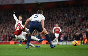 Alexandre Lacazette Scores Third Goal: Arsenal FC vs. Tottenham Hotspur, Premier League 2018-19