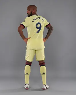 Alexis Lacazette Kicks Off Arsenal's 2021-22 Season at London Colney Training Ground