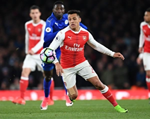 Alexis Sanchez: In Action for Arsenal Against Leicester City, Premier League 2016-17