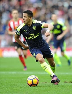 Sunderland v Arsenal 2016-17 Collection: Alexis Sanchez: In Action for Arsenal Against Sunderland, Premier League 2016-17