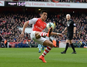 Arsenal V West Ham United 2014/15 Prints: Alexis Sanchez in Action: Arsenal vs. West Ham United, Premier League 2015
