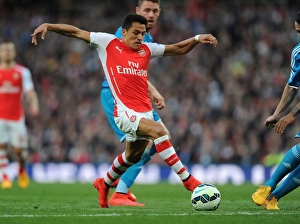 Arsenal V Sunderland 2014-15 Prints: Alexis Sanchez in Action: Arsenal vs. Sunderland (2014-15)