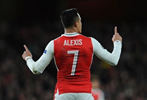 Alexis Sanchez in Action: Arsenal vs. Bayern Munich, 2016-17 UEFA Champions League
