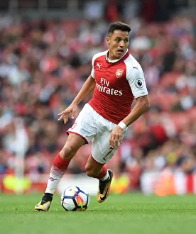 Arsenal V AFC Bournemouth 2017-18 Prints: Alexis Sanchez in Action: Arsenal vs AFC Bournemouth, Premier League 2017-18