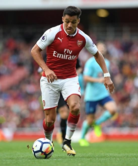 Arsenal V AFC Bournemouth 2017-18 Prints: Alexis Sanchez in Action: Arsenal vs AFC Bournemouth, Premier League 2017-18