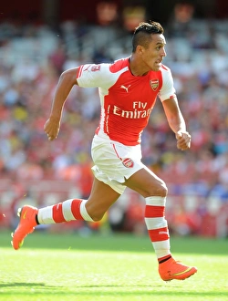 Arsenal V AS Monaco 2014-15 Prints: Alexis Sanchez in Action: Arsenal vs AS Monaco, Emirates Cup 2014
