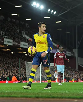 West Ham United V Arsenal 2014-15 Prints: Alexis Sanchez: In Action Against West Ham United, Premier League 2014-15