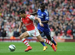 Images Dated 26th April 2015: Alexis Sanchez (Arsenal) Ramires (Chelsea). Arsenal 0: 0 Chelsea. Barclays Premier League