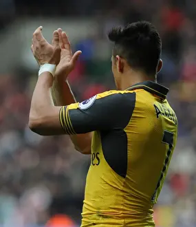 Alexis Sanchez (Arsenal). West Bromwich Albion 3: 1 Arsenal. Premier League. The Hawthorns
