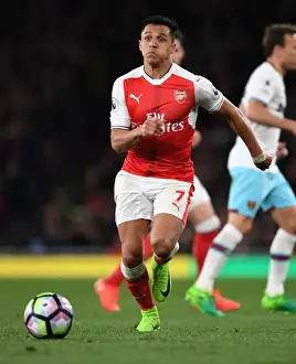 Arsenal V West Ham United 2016-17 Prints: Alexis Sanchez: Arsenal's Premier League Star in Action Against West Ham United (2016-17)