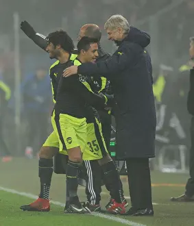 FC Basel V Arsenal 2016-17 Prints: Alexis Sanchez Bids Farewell to Arsene Wenger: FC Basel vs