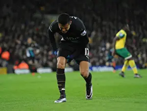 Norwich City V Arsenal 2015-16 Prints: Alexis Sanchez: Injury Marrs Arsenal vs Norwich City (2015-16)