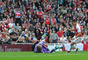 Alexis Sanchez Scores the First Goal: Arsenal vs. Watford, Premier League 2015-16