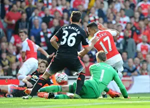 Alexis Sanchez Scores the Opener: Arsenal vs Manchester United, 2015/16 - Sanchez Stuns De Gea