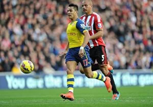 Images Dated 25th October 2014: Alexis Sanchez Scores the Opener: Sunderland vs. Arsenal, Premier League 2014/15