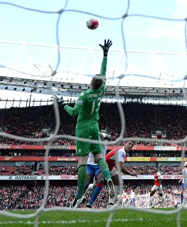 Arsenal V Crystal Palace 2015-16 Prints: Alexis Sanchez's Dramatic Header: Arsenal's Winning Goal Against Crystal Palace