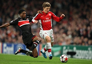Arshavin Andrey Collection: Andrey Arshavin (Arsenal) Kew Jaliens (AZ)