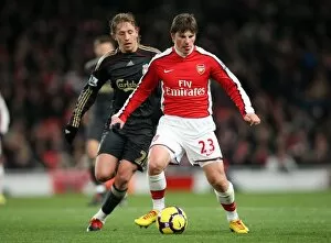 Images Dated 10th February 2010: Andrey Arshavin (Arsenal) Lucas Leiva (Liverpool). Arsenal 1: 0 Liverpool