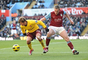 Andrey Arshavin (Arsenal) Richard Dunne (Villa). Aston Villa 2:4 Arsenal Andrey Arshavin (Arsenal) Richard Dunne (Villa). Aston Villa 2:4 Arsenal