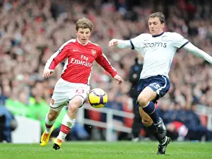 Arsenal V Aston Villa 2009-10 Prints: Andrey Arshavin (Arsenal) Stephen Warnock (Aston Villa). Arsenal 3: 0 Aston Villa