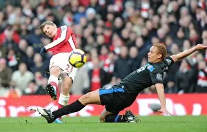 Andrey Arshavin (Arsenal) Wes Brown (Man United). Arsenal 1: 3 Manchester United