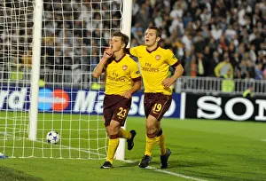 Andrey Arshavin celebrates scoring the 1st Arsenal goal with Jack Wilshere