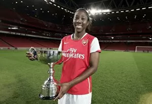 Arsenal Ladies v Chelsea 2007-8 Collection: Anita Asante (Arsenal) with the Premier League Trophy