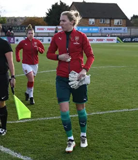 Arsenal Women V Sunderland 2017-18 Prints: Anna Moorhouse of Arsenal: Focus and Determination Ahead of Arsenal Women vs. Sunderland