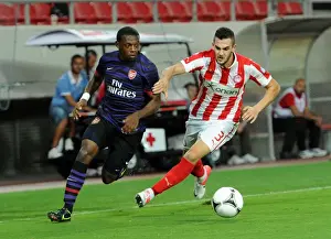 Anthony Jeffrey vs. Charalampos Lykogiannis: Tense Moment in Olympiacos vs. Arsenal NextGen Series Match