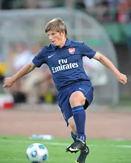 Ardrey Arshavin's Dominant Performance: Arsenal Crushes Szombathelyi 5-0 in Pre-Season Friendly, July 2009