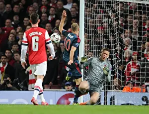 Arsenal V Bayern Munich 2013-14 Prints: Arjen Robben vs. Wojciech Szczesny: A Penalty Showdown in the Arsenal vs