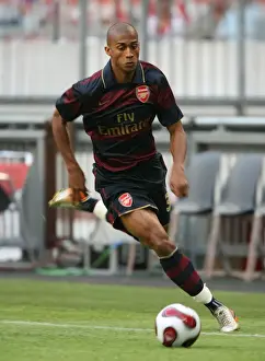 Armand Traore in Action: Arsenal's 2-1 Win Over Lazio at Amsterdam ArenA (2007)