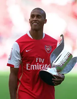 Armand Traore Celebrates with the Emirates Trophy: Arsenal's 2:1 Victory over Inter Milan, Emirates Cup 2007