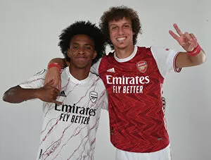 Images Dated 2020 September: Arsenal 1st Team Photocall