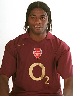 Arsenal 1st Team Photocall. Arsenal Stadium, Highbury, London, 4/8/05
