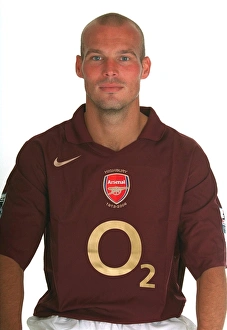 Arsenal 1st Team Photocall. Arsenal Stadium, Highbury, London, 4/8/05
