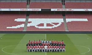 Previous Season Players Prints: Arsenal 1st Team Squad 2010-11: Photocall and Members Day at Emirates Stadium