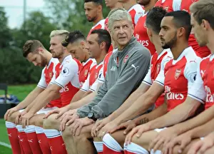 1st Team Photocall 2016-17 Prints: Arsenal 1st Team Squad: Arsene Wenger's Leadership, 2016-17 Season