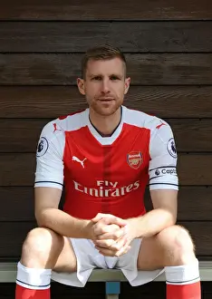 1st Team Photocall 2016-17 Prints: Arsenal 1st Team Squad: Per Mertesacker at 2016-17 Photocall