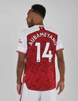 Arsenal 2020-21: Aubameyang at First Team Photocall