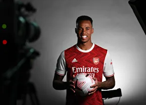 Arsenal 2020-21: Gabriel Magalhaes at Team Photocall