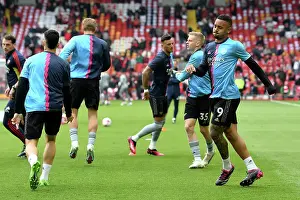 Arsenal at Anfield: Pre-Match Warm-Up (2022-23) - Gabriel Jesus and Team