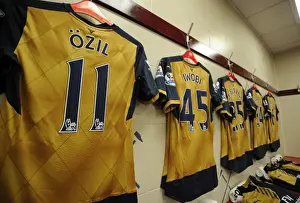 Arsenal Away Changing Room: Preparing for West Ham United Clash, Premier League 2015-16