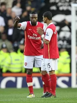 Derby County v Arsenal 2007-8 Collection: Arsenal captain William Gallas talks with Denilson before the match