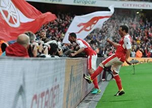 Images Dated 10th September 2016: Arsenal: Cazorla and Coquelin Celebrate Goal vs Southampton (2016-17)